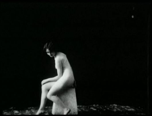 Akt-Skulpturen. Studienfilm für bildende Künstler - 1903